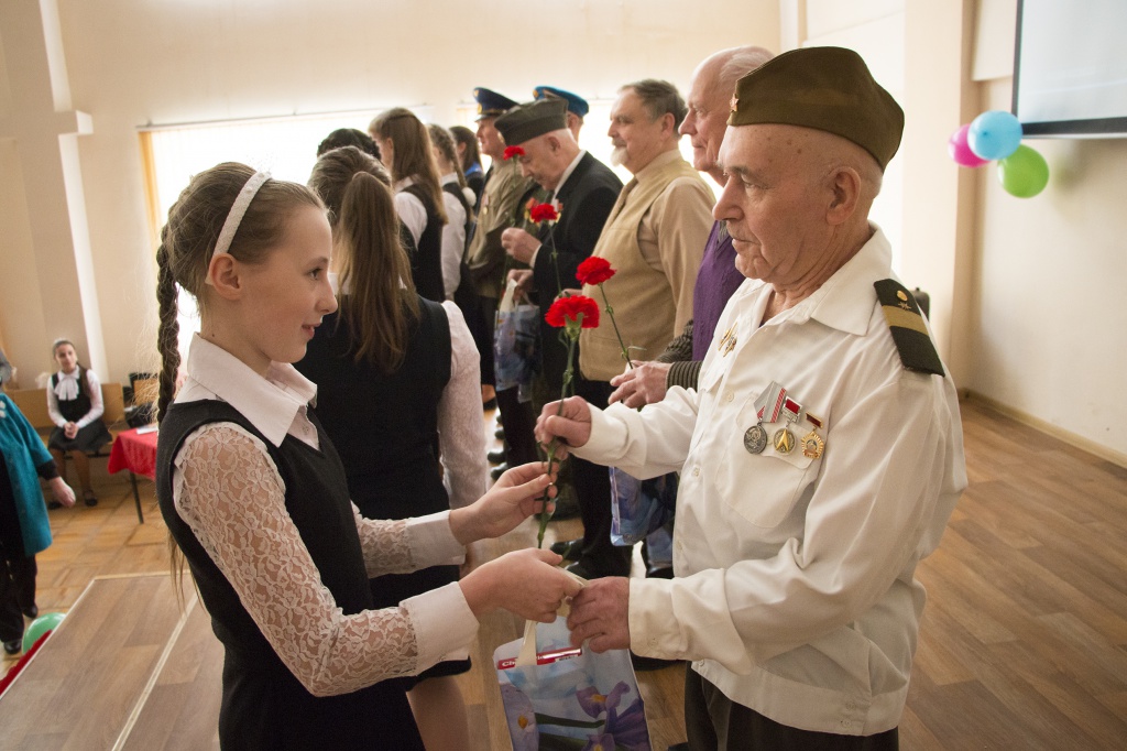 «О мужестве, о доблести, о славе»: клуб «Ветеран» провел мероприятие к Дню защитника Отечества